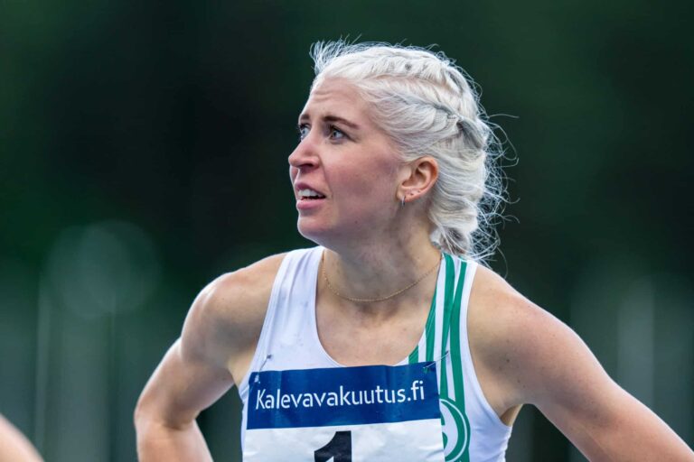Sara Lappalaiselta uskomaton temppu – nyt tuli SM-kultaa kolmoslajissa