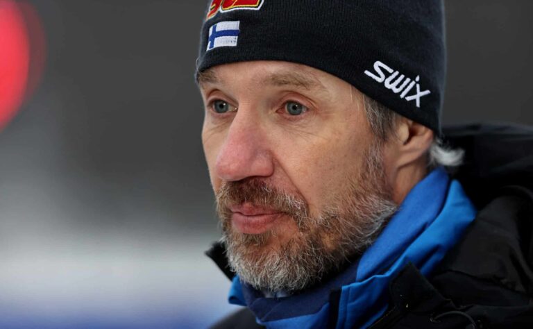 Suomen olympiapakka räjähti – näin hiihdon päävalmentaja Teemu Pasanen kommentoi