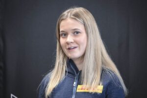 Yhdistetyn tähti Heta Hirvonen veti hurjan treenin Yhdistetyn tähti Heta Hirvonen veti hurjan treenin