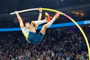 Armand Duplantis suree – "Kaipaan häntä paljon" Armand Duplantis suree – ”Kaipaan häntä paljon”