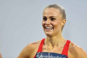 Lotta Haralan treenivideo villitsee – ”Oot terästä”