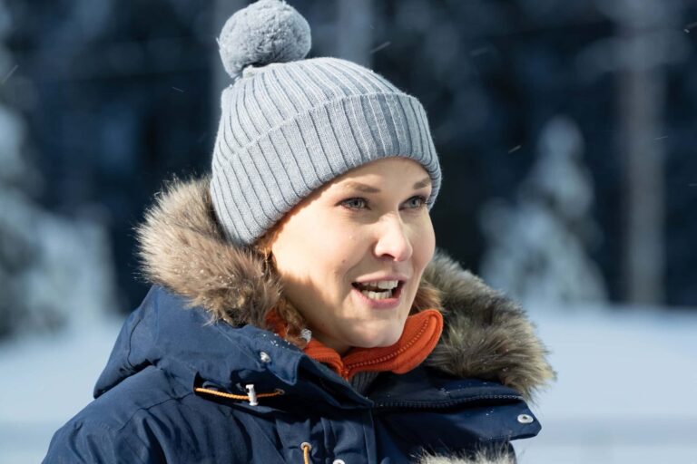 Nyt meni härskiksi kulisseissa – Ylen Laura Arffmanin ilme muuttui alta aikayksikön