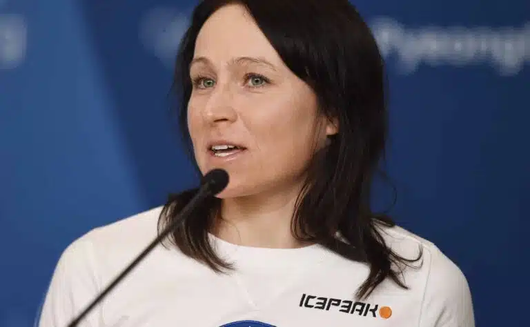 Yle: Aino-Kaisa Saarinen tylynä Suomen MM-hiihtotähdelle: ”Olympiakone meni jo”