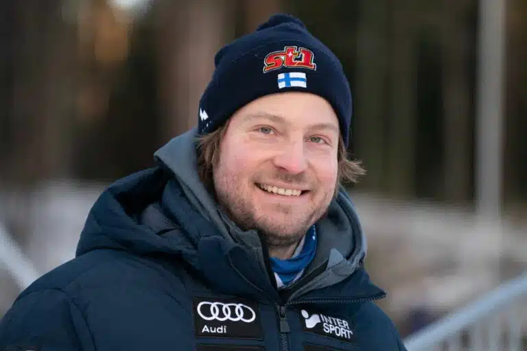 Yle: Hiihtomies jättää Suomen – sai huippupestin maailmalta