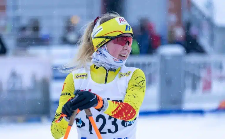 Suomalaiselta hiihtonaiselta hurja veto – karu totuus valkeni viisi kilometriä ennen maalia