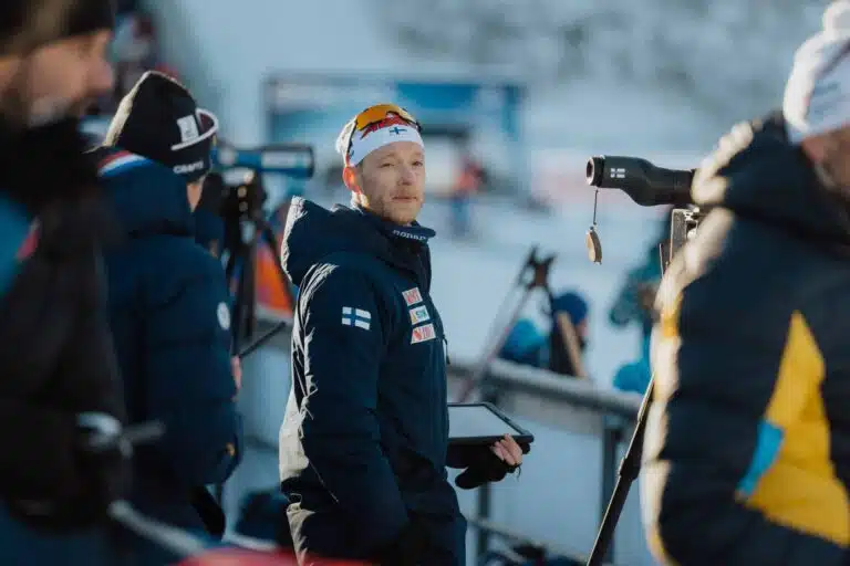 Erik Kulstadilta suora viesti Suomen ampumahiihtonaisista: ”Jos haluaa korkeammalle…”
