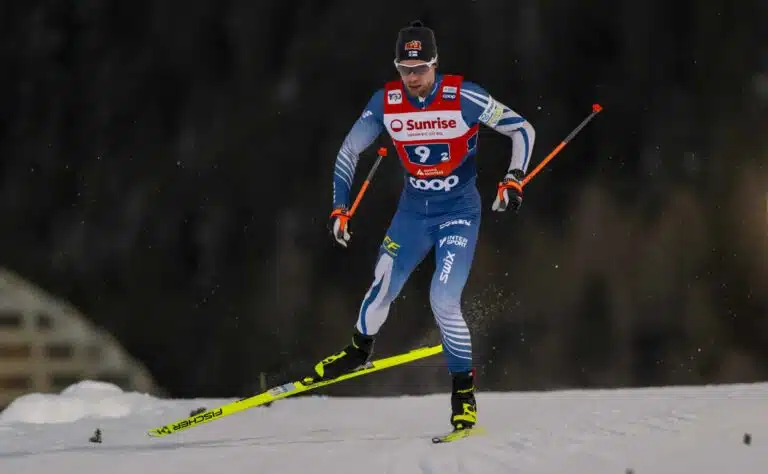 Joni Mäeltä poikkeuksellinen julkinen avautuminen Joni Mäeltä poikkeuksellinen julkinen avautuminen