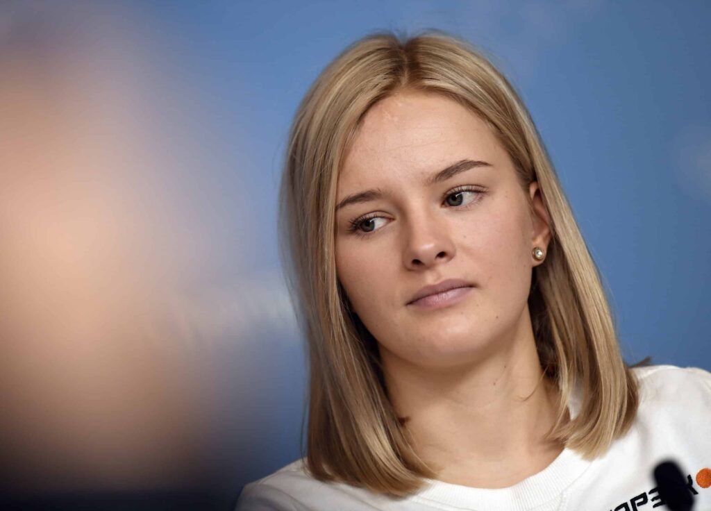Venla Lehtonen hyppäsi tämän miehen matkaan – nyt tuli tilannepäivitys Venla Lehtonen hyppäsi tämän miehen matkaan – nyt tuli tilannepäivitys
