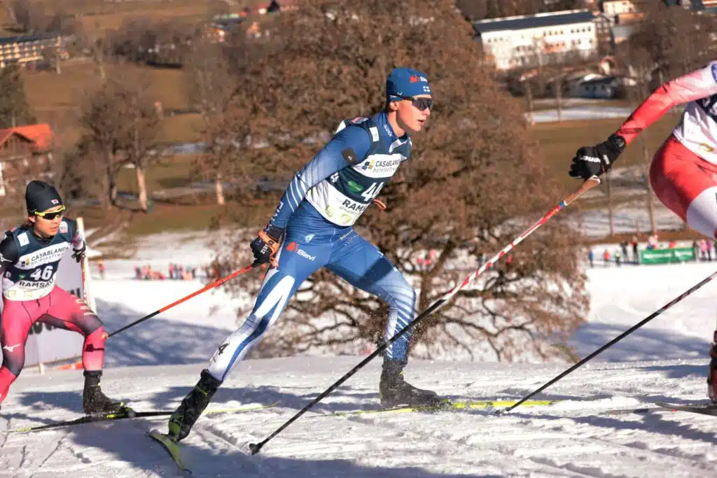 Huimat vedot: Kaksi suomalaista palkintopallille yhdistetyssä