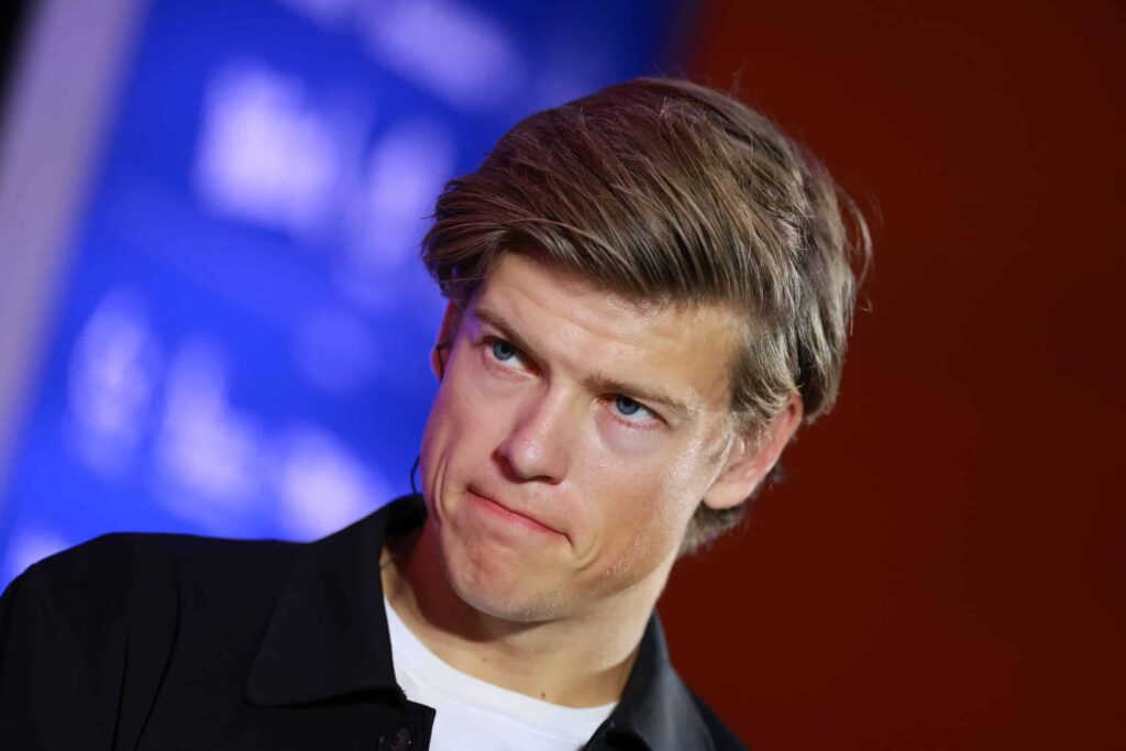 Johannes Kläbo teki merkittävän sopimuksen Johannes Kläbo teki merkittävän sopimuksen