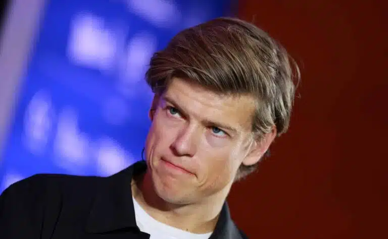 Johannes Kläbo veti rajun johtopäätöksen urastaan – tämä ei voi enää jatkua Johannes Kläbo veti rajun johtopäätöksen urastaan – tämä ei voi enää jatkua