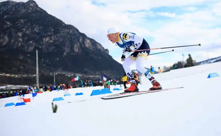Rakastunut hiihtäjä passitettiin kotiin olympialaisista