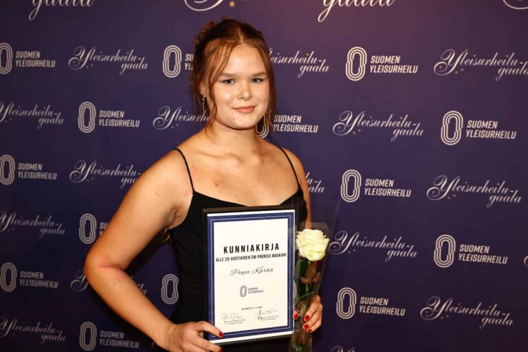 Suomalainen moukarinainen heitti maailman ykköseksi – ”En ole yhtään tyytyväinen”
