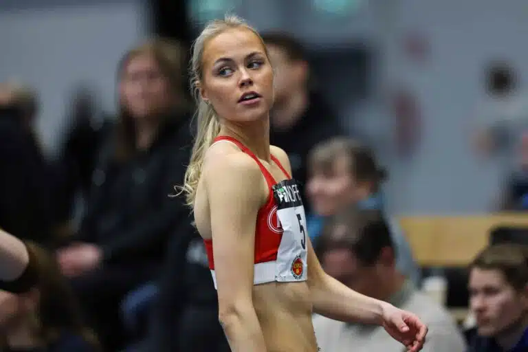 Ylen asiantuntija antoi välittömän tuomionsa Ella Mikkolan touhusta