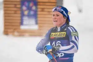 Krista Pärmäkoski läksytti Viaplayn toimittajaa kameroiden edessä