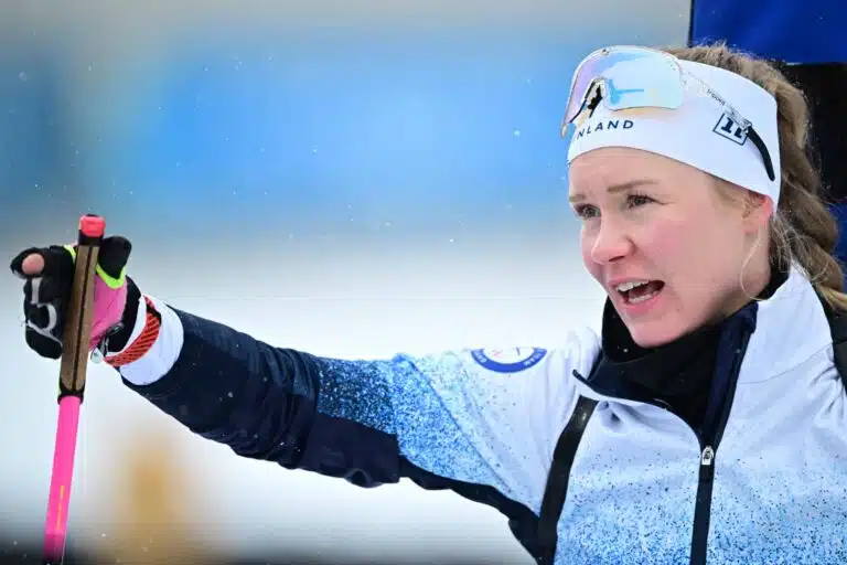 Suomen ampumahiihtomaajoukkueella haku päällä