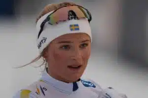 Frida Karlsson "peloissaan" – "Jokin on pielessä" Frida Karlsson ”peloissaan” – ”Jokin on pielessä”