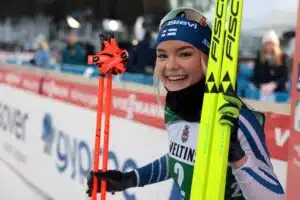 Minja Korhonen kyykytti mäkihypyn erikoisnaisia – herkullista vihjailua tulevaisuudesta