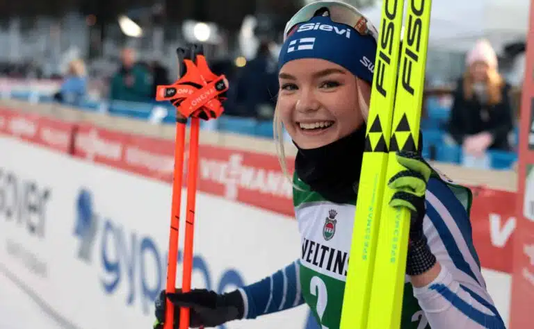 Minja Korhonen kyykytti mäkihypyn erikoisnaisia – herkullista vihjailua tulevaisuudesta Minja Korhonen kyykytti mäkihypyn erikoisnaisia – herkullista vihjailua tulevaisuudesta