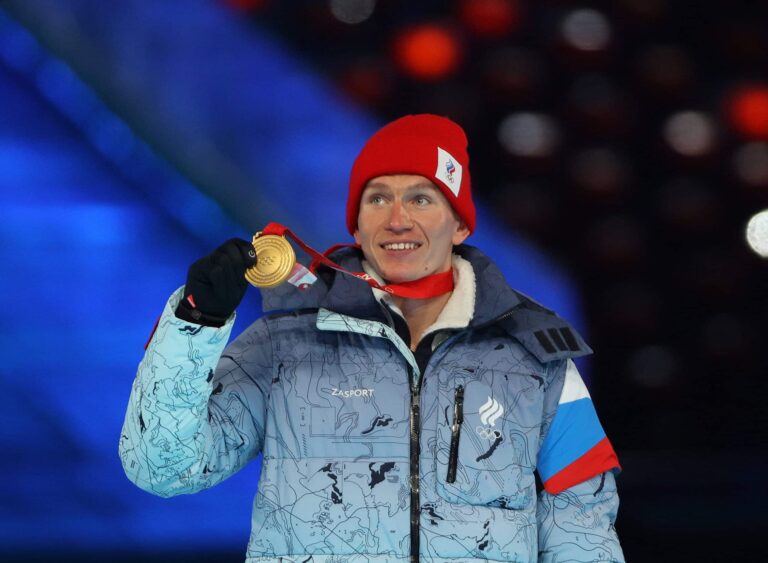 Aleksandr Bolshunov uskoo – kansainvälisestä hiihdosta jysähtää uutispommi